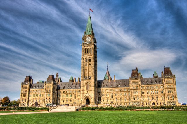 Top 10 Best Ottawa Neighbourhoods to Live In 2019